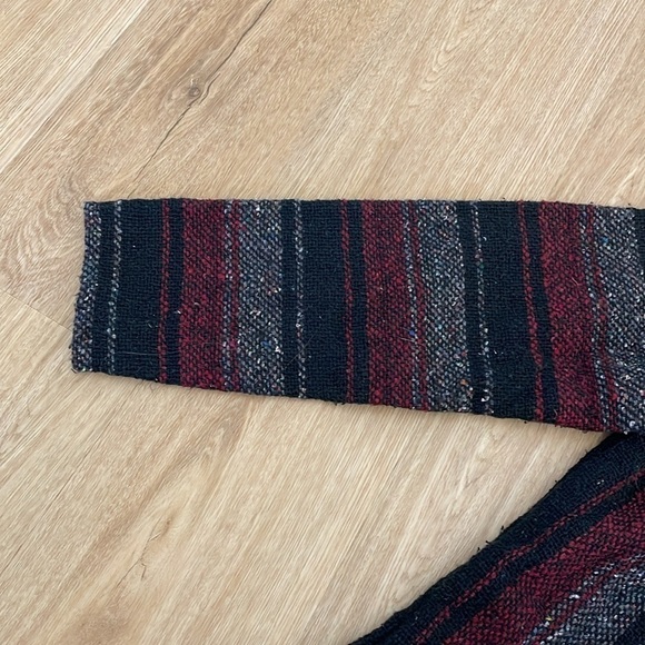 Molina Hoodie - Picture 2 of 4